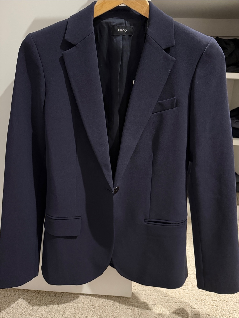 NWT. Theory Tailored Navy Blazer -Classic Single-Button Jacket